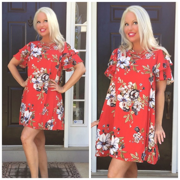 Dresses & Skirts - ❤️LAST 1! ❤️ Ruffle Criss Cross Swing Dress!